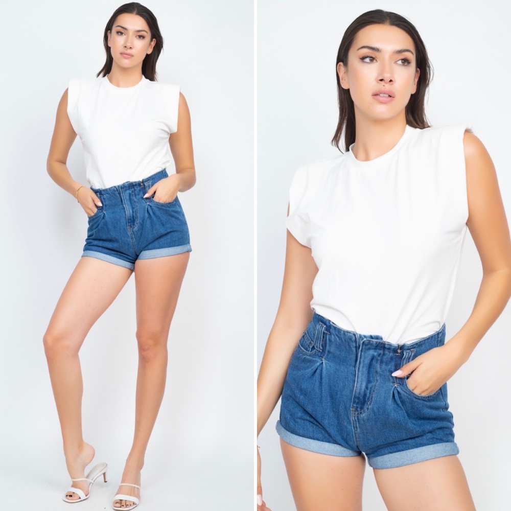 Puff sleeveless top